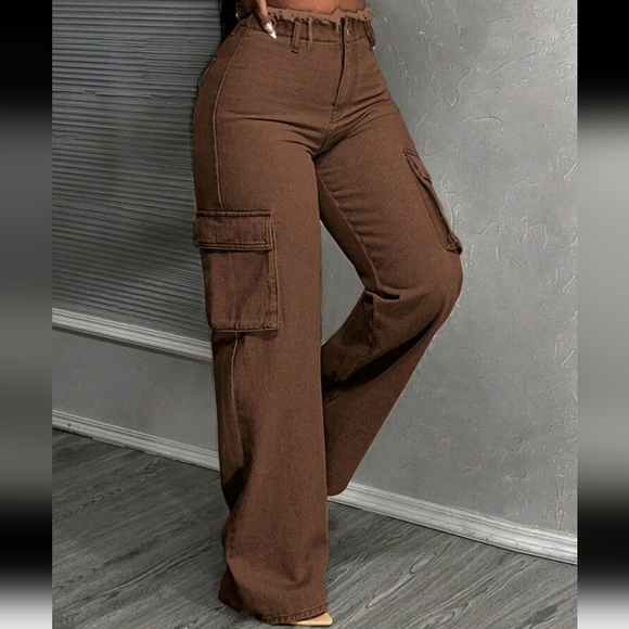 Women's Solid Color Front Button Pocket Raw Hem Casual Mid-Rise Straight Leg Jea - Picture 4 of 6